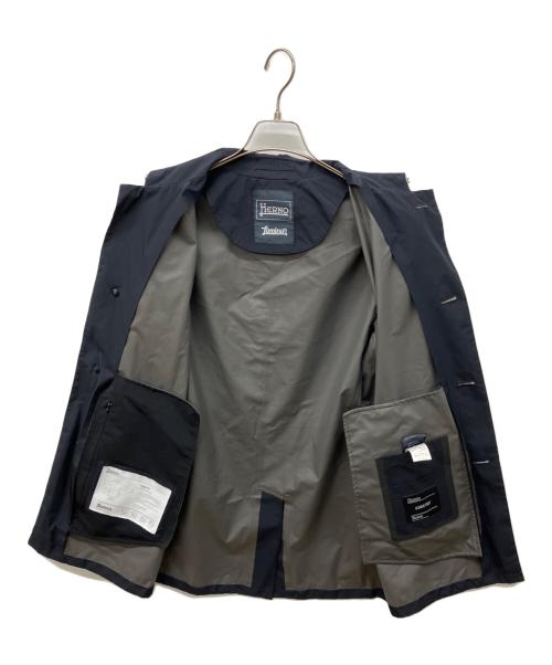 HERNO（ヘルノ）HERNO (ヘルノ) Laminarステンカラーコート ネイビー サイズ:46の古着・服飾アイテム