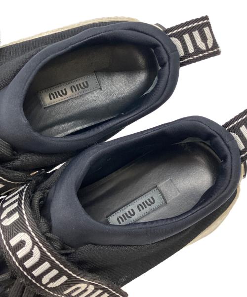 MIU MIU（ミュウミュウ）MIU MIU (ミュウミュウ) ベルクロローカットスニーカー ブラック サイズ:38の古着・服飾アイテム