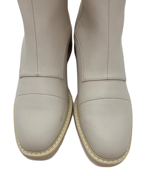 TSURU by MARIKO OIKAWA（ツルバイマリコオイカワ）TSURU by MARIKO OIKAWA (ツルバイマリコオイカワ) STILL ショートブーツ ベージュ サイズ:38の古着・服飾アイテム