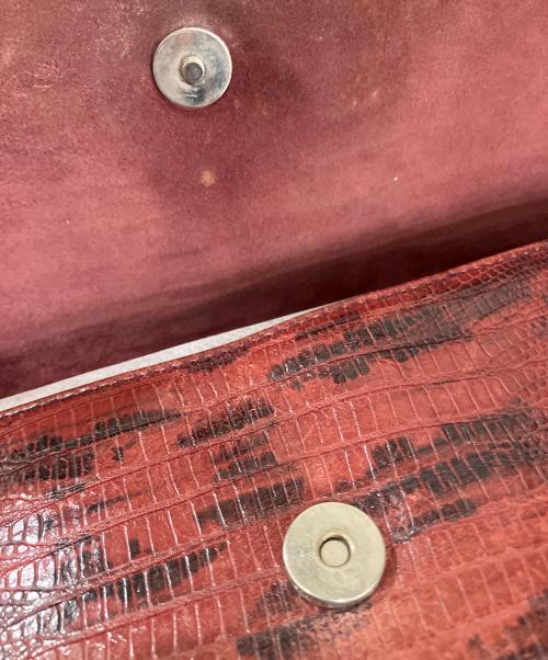 MIU MIU（ミュウミュウ）MIU MIU (ミュウミュウ) ショルダーバッグ レッドの古着・服飾アイテム