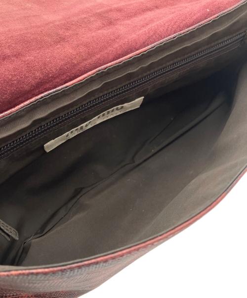 MIU MIU（ミュウミュウ）MIU MIU (ミュウミュウ) ショルダーバッグ レッドの古着・服飾アイテム