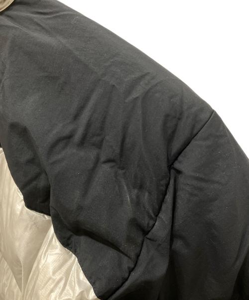 MOUNTAIN HARD WEAR（マウンテンハードウェア）MOUNTAIN HARD WEAR (マウンテンハードウェア) stussy (ステューシー) Subzero Down Jacket Moonshot グレー サイズ:Lの古着・服飾アイテム