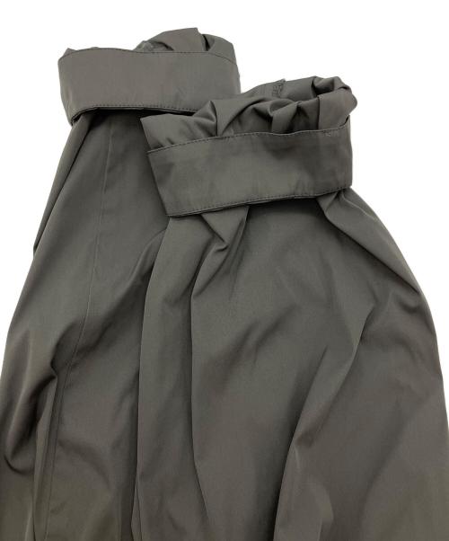 自由区（ジユウク）自由区 (ジユウク) 洗えるメモリーノーカラー コート グレー サイズ:38の古着・服飾アイテム