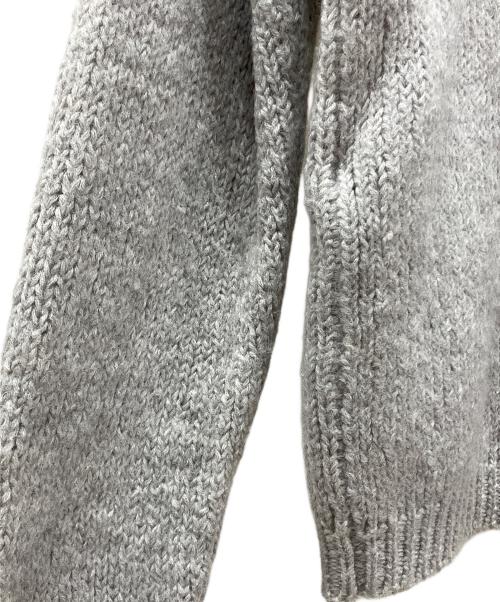 GUCCI（グッチ）GUCCI (グッチ) GG刺繍ロゴニット グレー サイズ:Sの古着・服飾アイテム