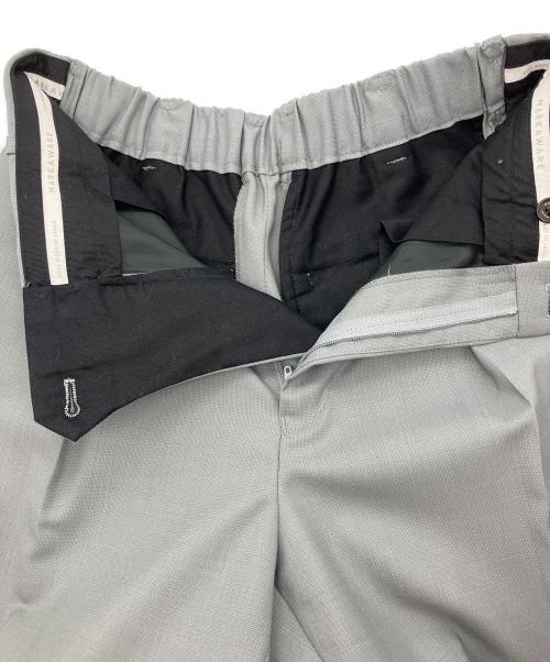 MARKAWARE（マーカウェア）MARKAWARE (マーカウェア) PEGTOP TROUSERS ORGANIC WOOL TROPICA グレー サイズ:1の古着・服飾アイテム