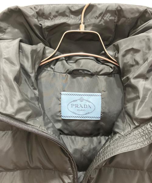 PRADA（プラダ）PRADA (プラダ) トライアングルプレート ダウンコート ブラック サイズ:38の古着・服飾アイテム