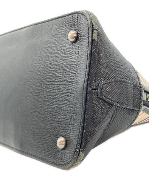 BURBERRY（バーバリー）BURBERRY (バーバリー) ノバチェック柄ハンドバッグ ベージュ×ブラックの古着・服飾アイテム