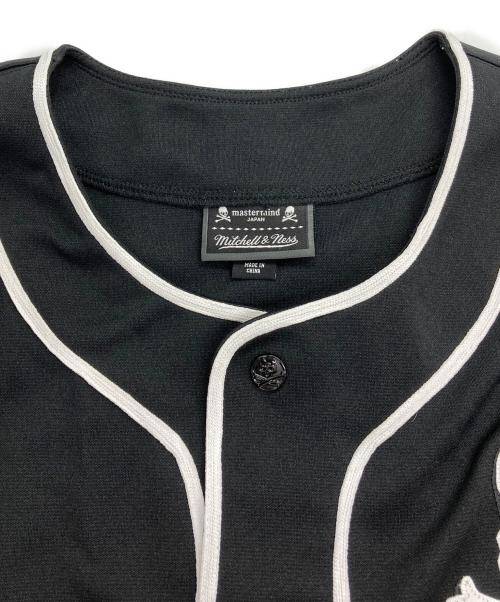 MITCHELL & NESS（ミッチェルアンドネス）MITCHELL & NESS (ミッチェルアンドネス) Mastermind JAPAN (マスターマインド ジャパン) ベースボールシャツ ブラック サイズ:Lの古着・服飾アイテム