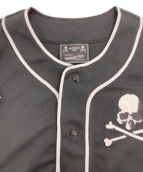 MITCHELL & NESS（ミッチェルアンドネス）MITCHELL & NESS (ミッチェルアンドネス) Mastermind WORLD (マスターマインド ワールド) ベースボールシャツ ブラック サイズ:Mの古着・服飾アイテム