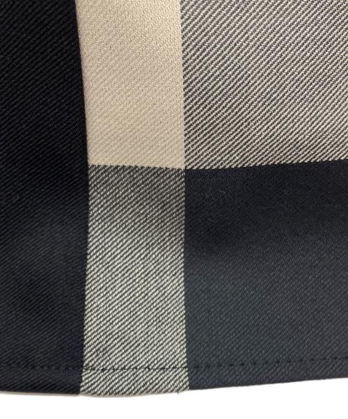 CB CRESTBRIDGE（シービークレストブリッジ）CB CRESTBRIDGE (シービークレストブリッジ) サイドチェック切替ラウンドネックワンピース ブラック×グリーン サイズ:Mの古着・服飾アイテム