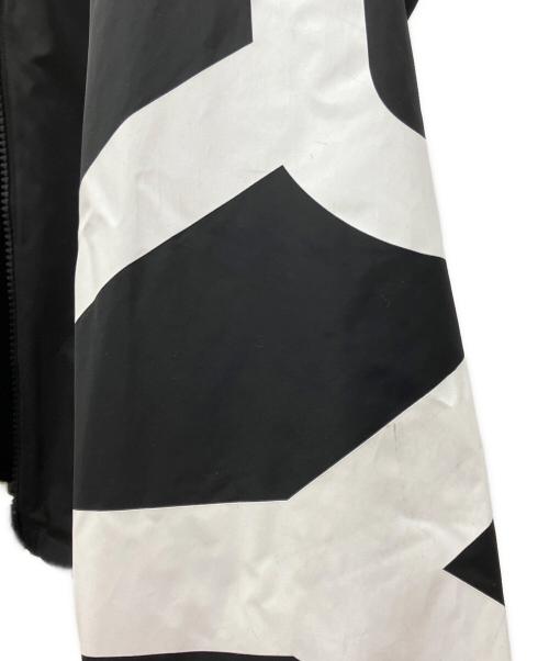BURBERRY（バーバリー）BURBERRY (バーバリー) サイドロゴ ジップアップジャケット ブラック×ホワイト サイズ:xxsの古着・服飾アイテム
