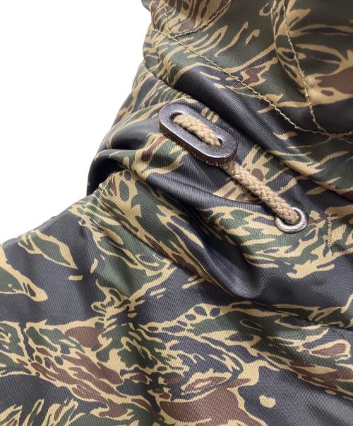 Hysteric Glamour（ヒステリックグラマー）Hysteric Glamour (ヒステリックグラマー) TIGER STRIPE N-2B タイガーカモ プリマロフトエアフォース ジャケット グリーン サイズ:Sの古着・服飾アイテム