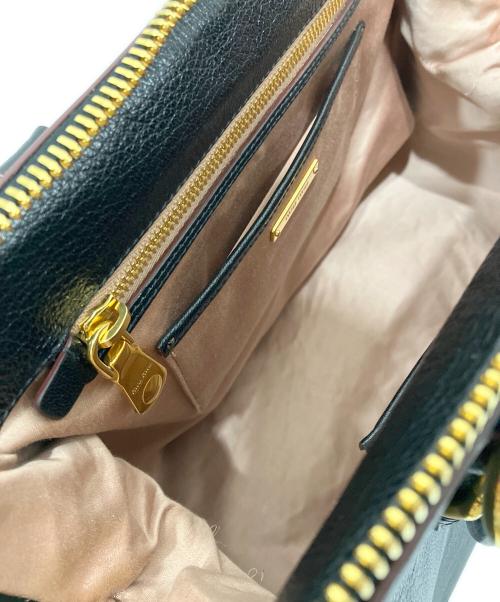 MIU MIU（ミュウミュウ）MIU MIU (ミュウミュウ) マドラス 2WAYショルダーバッグ ブラックの古着・服飾アイテム