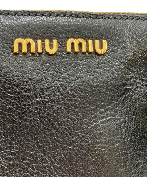 MIU MIU（ミュウミュウ）MIU MIU (ミュウミュウ) マドラス 2WAYショルダーバッグ ブラックの古着・服飾アイテム