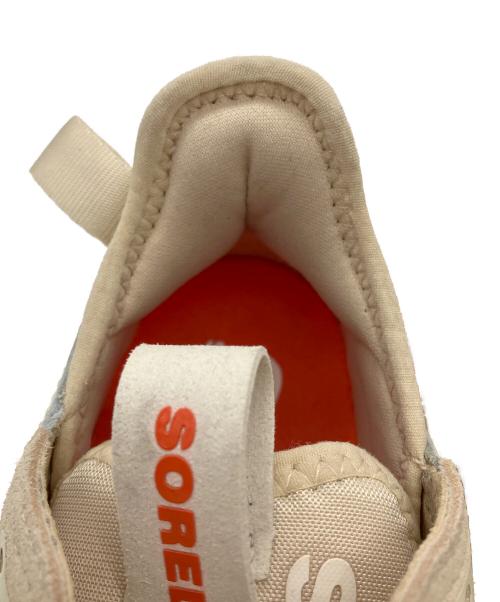 SOREL（ソレル）SOREL (ソレル) KINETIC BREAKTHRU CITY LACE ローカットスニーカー ベージュ サイズ:25の古着・服飾アイテム