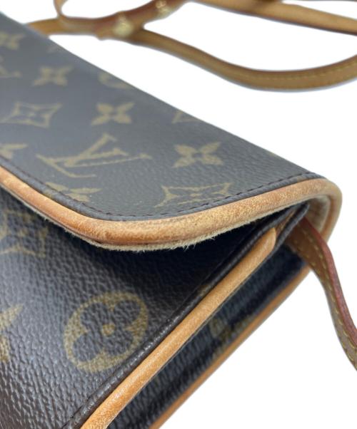 LOUIS VUITTON（ルイ ヴィトン）LOUIS VUITTON (ルイ ヴィトン) ポシェットツインPM ショルダーバッグ ブラウンの古着・服飾アイテム