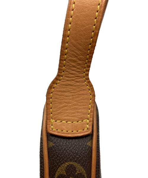 LOUIS VUITTON（ルイ ヴィトン）LOUIS VUITTON (ルイ ヴィトン) ポシェットクロワッサン ショルダーバッグ ブラウンの古着・服飾アイテム