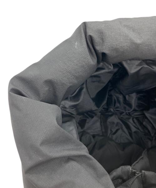 F.C.R.B.（エフシーレアルブリストル）F.C.R.B. (エフシーレアルブリストル) TOUR DOWN PARKA ダウンジャケット ブラック サイズ:Lの古着・服飾アイテム