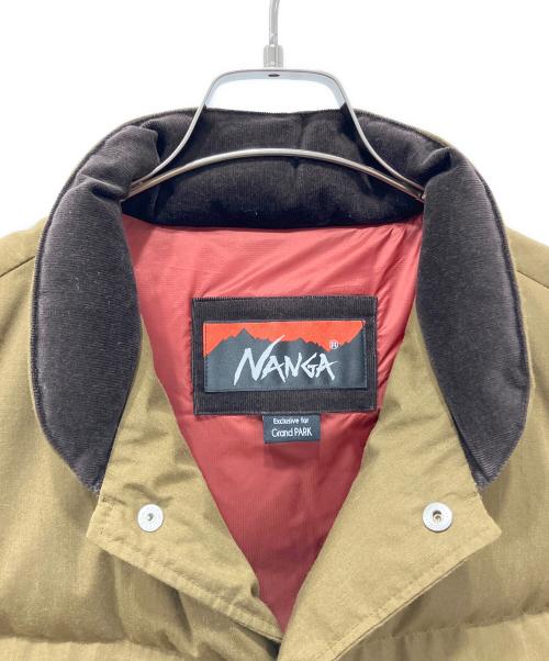 NANGA（ナンガ）NANGA (ナンガ) GRAND PARK (グランド パーク) 別注TAKIBIダウンベスト ブラウン サイズ:46の古着・服飾アイテム