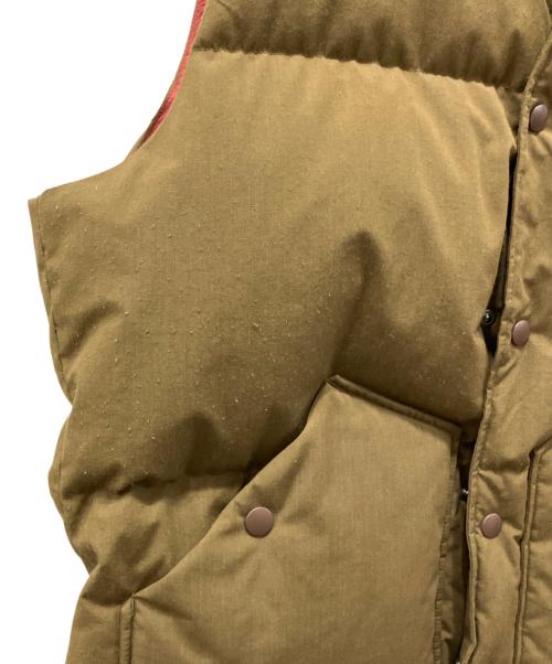 NANGA（ナンガ）NANGA (ナンガ) GRAND PARK (グランド パーク) 別注TAKIBIダウンベスト ブラウン サイズ:46の古着・服飾アイテム