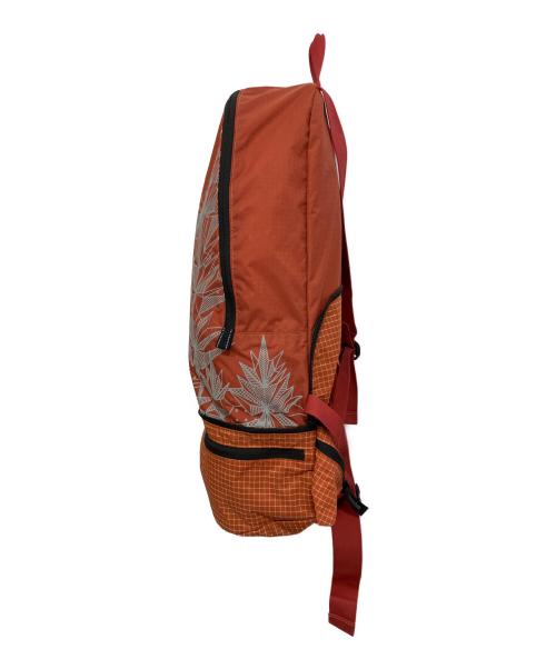 GRAMICCI（グラミチ）GRAMICCI (グラミチ) and wander (アンドワンダー) 別注2WAY RIPSTOP BAG バックパック レッドの古着・服飾アイテム