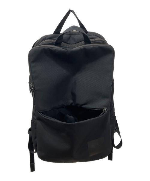 THE NORTH FACE（ザ ノース フェイス）THE NORTH FACE (ザ ノース フェイス) Shuttle Daypack ブラックの古着・服飾アイテム