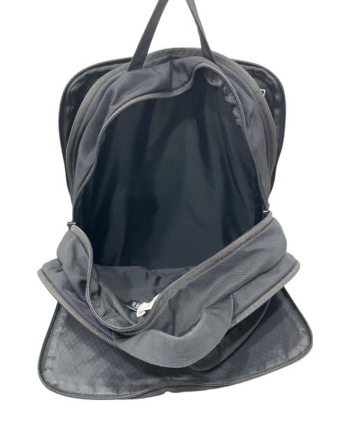 THE NORTH FACE（ザ ノース フェイス）THE NORTH FACE (ザ ノース フェイス) Shuttle Daypack ブラックの古着・服飾アイテム