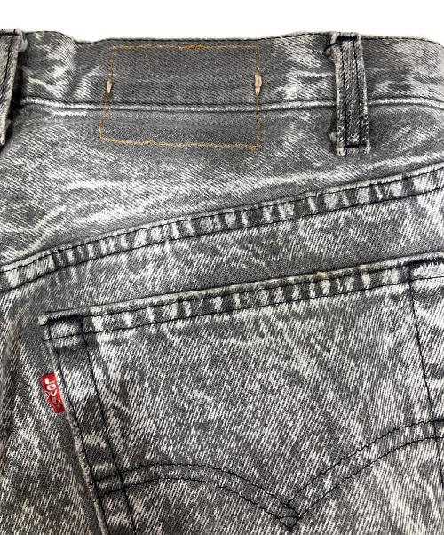 LEVI'S（リーバイス）LEVI'S (リーバイス) 90S 501ケミカルウォッシュデニムパンツ グレー サイズ:32の古着・服飾アイテム