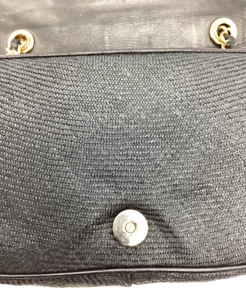 CHANEL（シャネル）CHANEL (シャネル) ストロー ロゴチェーンショルダーバッグ ブラックの古着・服飾アイテム