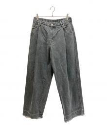 NEON SIGN（ネオンサイン）の古着「W BLACK UNHEMMED WIDE DENIM SLACKS/マイノリティブラック アンヘムド ワイドデニム スラックス」｜グレー