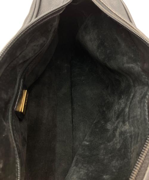 GUCCI（グッチ）GUCCI (グッチ) ショルダーバッグ ブラックの古着・服飾アイテム