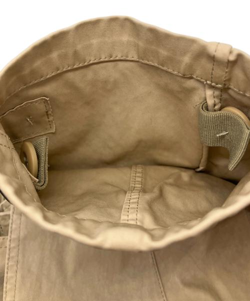 TEN-C（テンシー）TEN-C (テンシー) TEMPEST ANORAK OJJ  テンペストアノラックジャケット ベージュ サイズ:48の古着・服飾アイテム