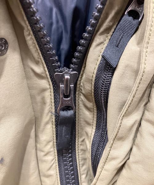 THE NORTH FACE（ザ ノース フェイス）THE NORTH FACE (ザ ノース フェイス) Mountain Down Jacket マウンテンダウンジャケット ブラック×オリーブ サイズ:XLの古着・服飾アイテム