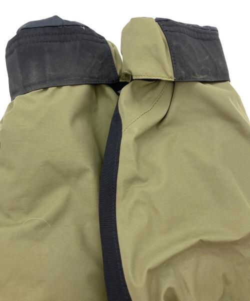 THE NORTH FACE（ザ ノース フェイス）THE NORTH FACE (ザ ノース フェイス) Mountain Down Jacket マウンテンダウンジャケット ブラック×オリーブ サイズ:XLの古着・服飾アイテム