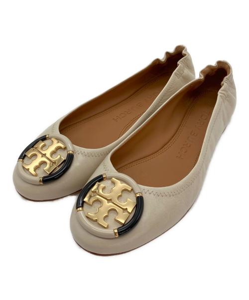 TORY BURCH（トリーバーチ）TORY BURCH (トリーバーチ) MINNIE レザー ロゴ フラットシューズ ベージュ サイズ:5.5Mの古着・服飾アイテム