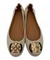 中古・古着 TORY BURCH (トリーバーチ) MINNIE レザー ロゴ フラットシューズ ベージュ サイズ:5.5M：8000円