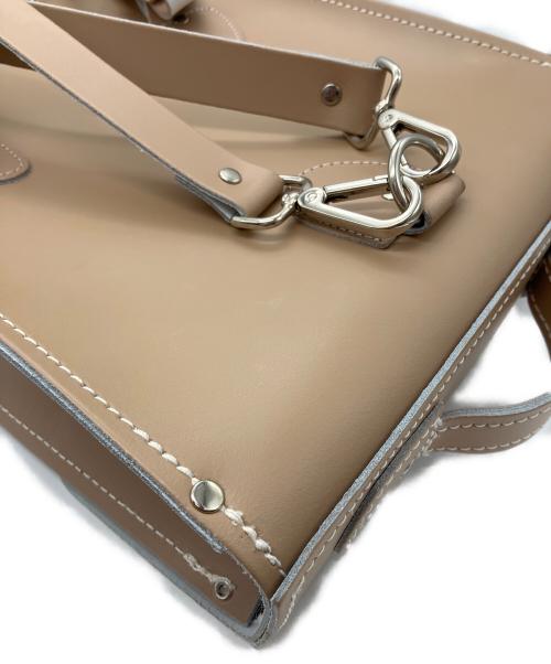 ZATCHELS（ザッチェルズ）ZATCHELS (ザッチェルズ) シティバックパック Regularサイズ ベージュの古着・服飾アイテム