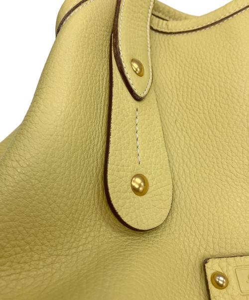 Salvatore Ferragamo（サルヴァトーレ フェラガモ）Salvatore Ferragamo (サルヴァトーレ フェラガモ) レザーハンドバッグ イエローの古着・服飾アイテム