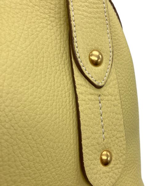 Salvatore Ferragamo（サルヴァトーレ フェラガモ）Salvatore Ferragamo (サルヴァトーレ フェラガモ) レザーハンドバッグ イエローの古着・服飾アイテム