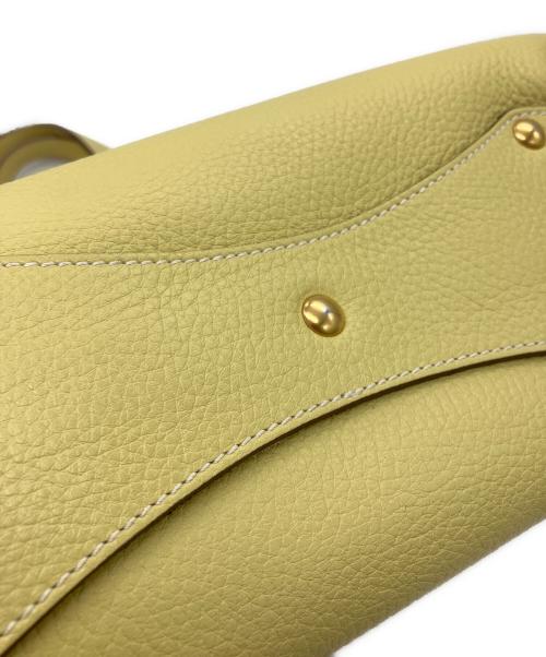 Salvatore Ferragamo（サルヴァトーレ フェラガモ）Salvatore Ferragamo (サルヴァトーレ フェラガモ) レザーハンドバッグ イエローの古着・服飾アイテム