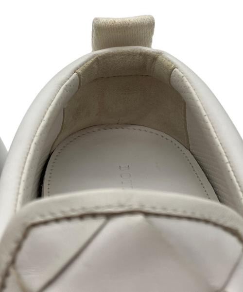 BOTTEGA VENETA（ボッテガベネタ）BOTTEGA VENETA (ボッテガベネタ) イントレチャート スリッポン ホワイト サイズ:35.5の古着・服飾アイテム