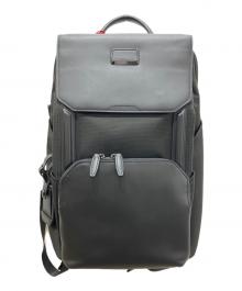 TUMI（トゥミ）の古着「JARVIS フラップ・バックパック」｜ブラック