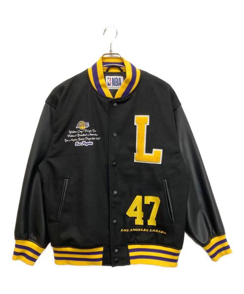 NBA（エヌビーエー）NBA (エヌビーエー) Right-on (ライトオン) NBAチームロゴスタジャン ブラック×イエロー サイズ:Mの古着・服飾アイテム