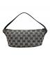 GUCCI (グッチ) ポーチ グレー×ブラック：16000円