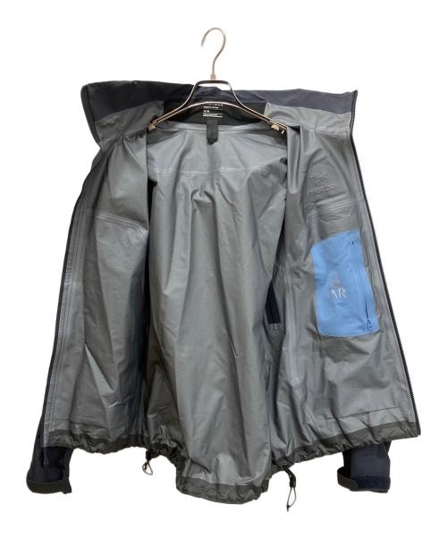 ARC'TERYX（アークテリクス）ARC'TERYX (アークテリクス) Beta AR Jacket ネイビー サイズ:Mの古着・服飾アイテム