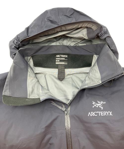 ARC'TERYX（アークテリクス）ARC'TERYX (アークテリクス) Beta AR Jacket ネイビー サイズ:Mの古着・服飾アイテム