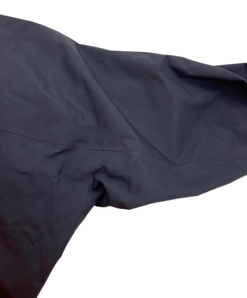 ARC'TERYX（アークテリクス）ARC'TERYX (アークテリクス) Beta AR Jacket ネイビー サイズ:Mの古着・服飾アイテム