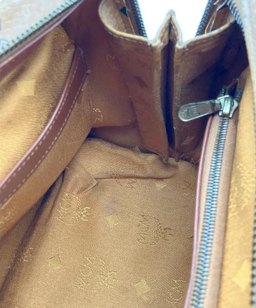 MCM（エムシーエム）MCM (エムシーエム) ボストンバッグ ブラウンの古着・服飾アイテム