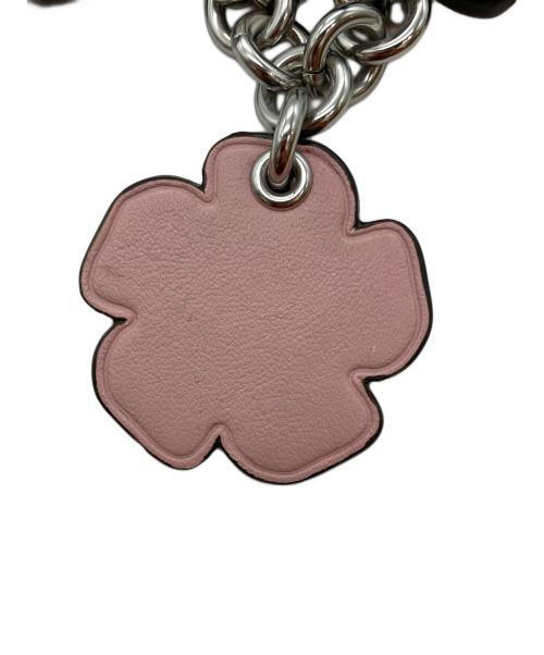 COACH（コーチ）COACH (コーチ) ティーローズモチーフ バッグチャーム ピンク×ベージュの古着・服飾アイテム