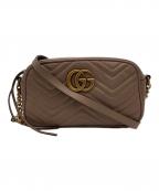 GUCCIグッチ）の古着「GGマーモント スモール カメラバッグ」｜ベージュ
